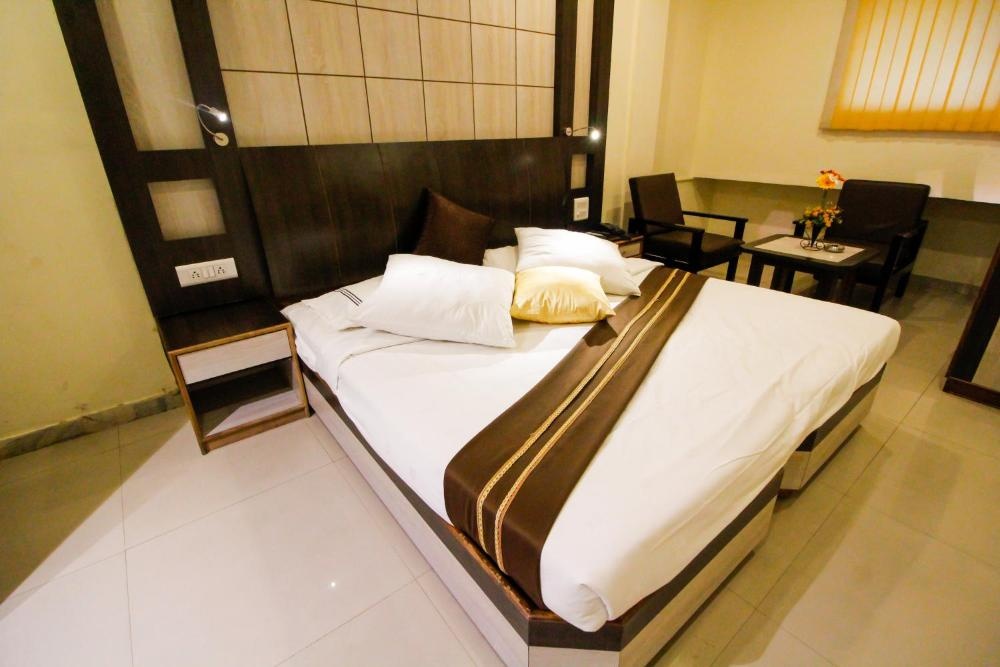 Hotel Rishi Regency