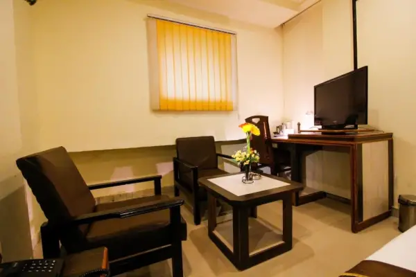 Hotel Rishi Regency 7